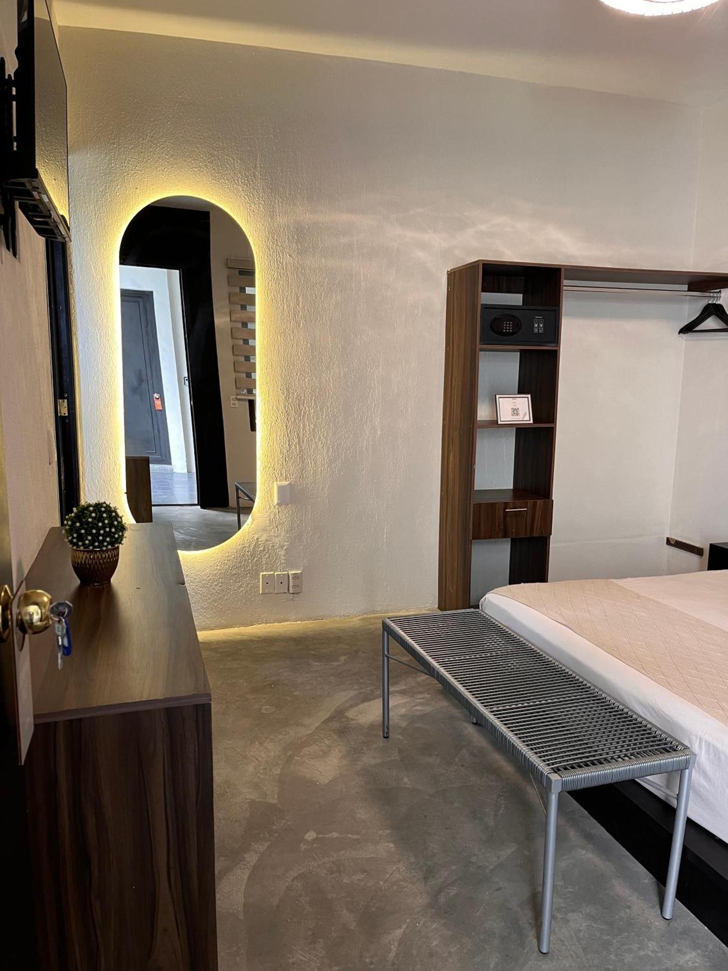 Tlaquepaque Aura Hotel B&B מראה חיצוני תמונה